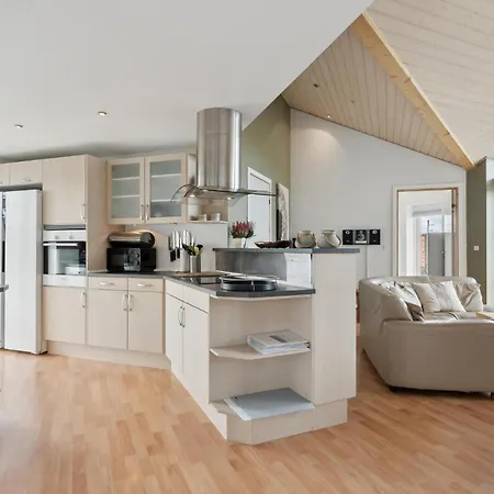Stunning In With Kitchen Vinderup
