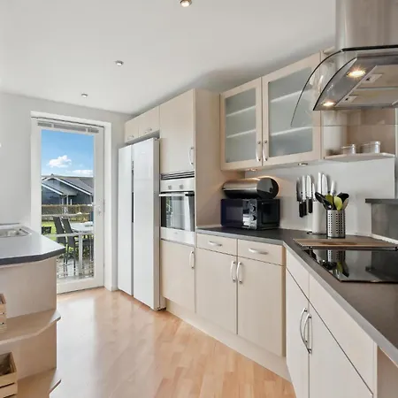 Stunning In With Kitchen * Vinderup