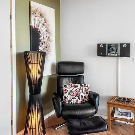 Lovely Home In Vinderup With Sauna *